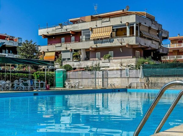 appartamento in vendita ad Ardea in zona Marina di Ardea