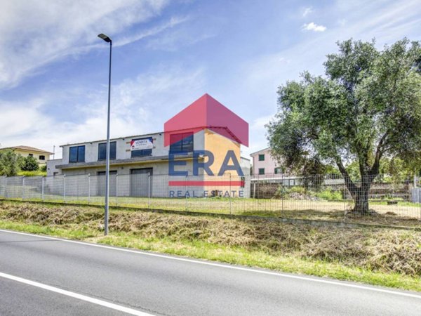 negozio in vendita ad Ardea in zona Banditella