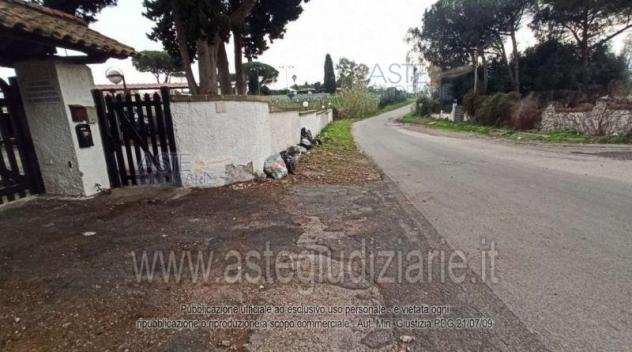 casa indipendente in vendita ad Ardea in zona Marina di Ardea