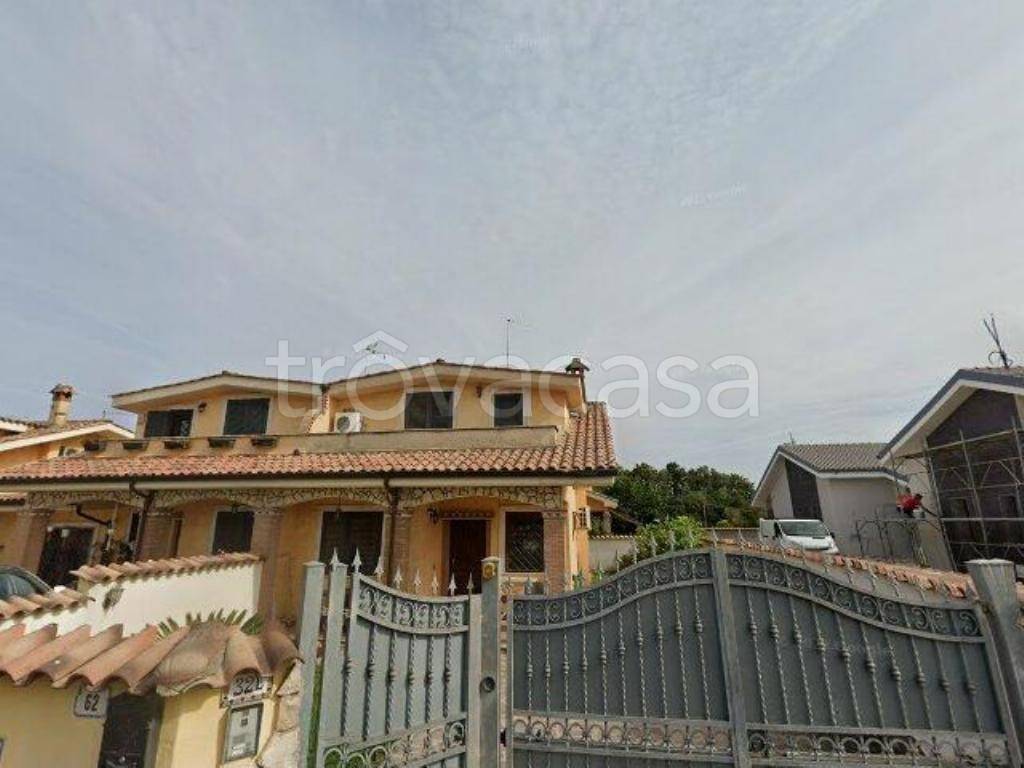 casa indipendente in vendita ad Ardea in zona Nuova Florida