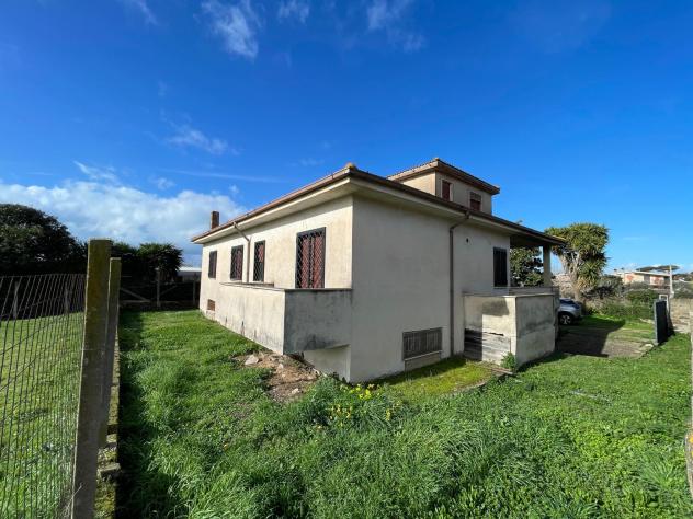 casa indipendente in vendita ad Ardea in zona Banditella