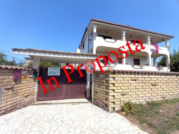 appartamento in vendita ad Ardea in zona Banditella
