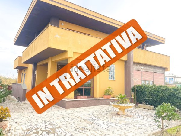 casa indipendente in vendita ad Ardea