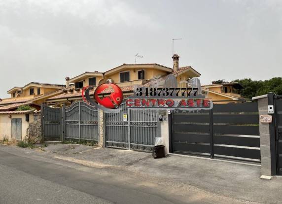 casa indipendente in vendita ad Ardea in zona Nuova Florida