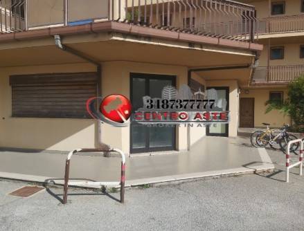 appartamento in vendita ad Ardea in zona Marina di Ardea