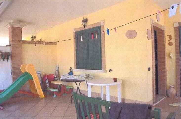 casa indipendente in vendita ad Ardea in zona Marina di Ardea