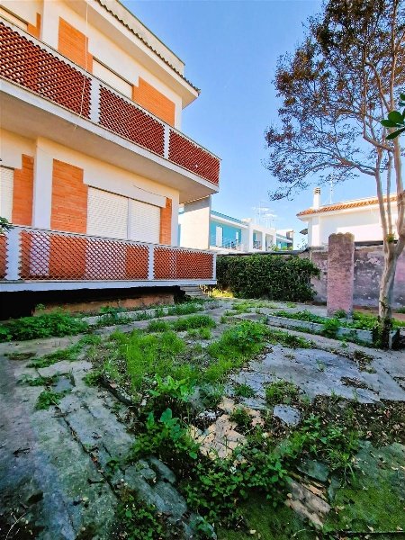 appartamento in vendita ad Ardea