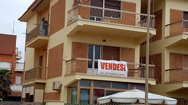 appartamento in vendita ad Ardea in zona Marina di Ardea