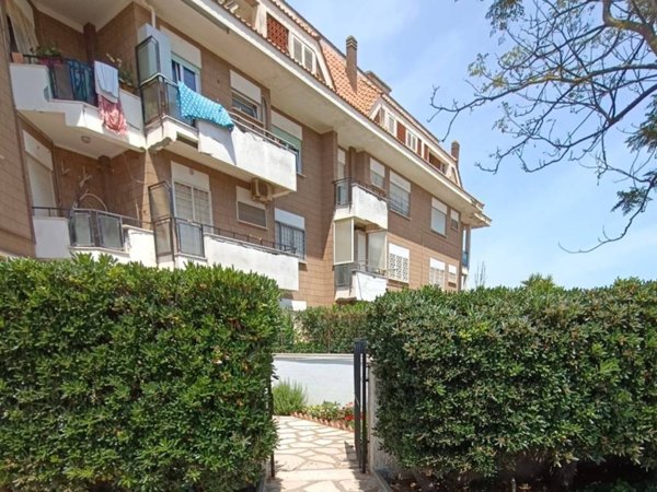 appartamento in vendita ad Ardea in zona Marina di Ardea