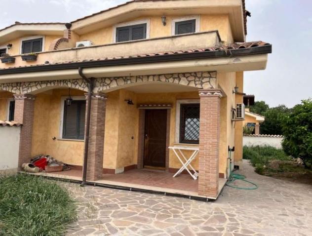 casa indipendente in vendita ad Ardea