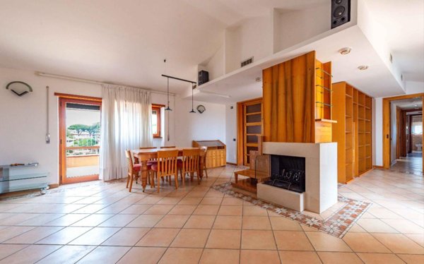 appartamento in vendita ad Ardea in zona Colle Romito