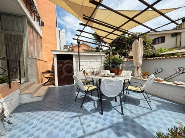 casa indipendente in vendita ad Ardea in zona Marina di Ardea