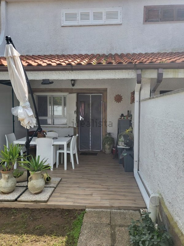 quadrivano in vendita ad Ardea in zona Colle Romito