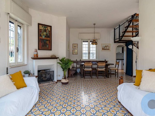 casa indipendente in vendita ad Ardea