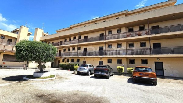 appartamento in vendita ad Ardea in zona Marina di Ardea