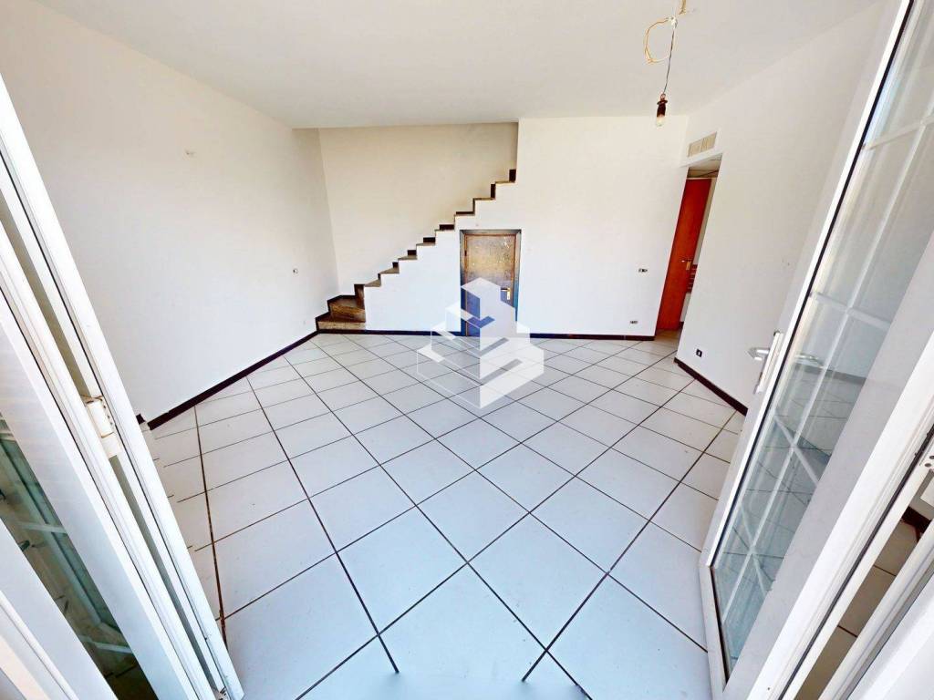 appartamento in vendita ad Ardea in zona Nuova California