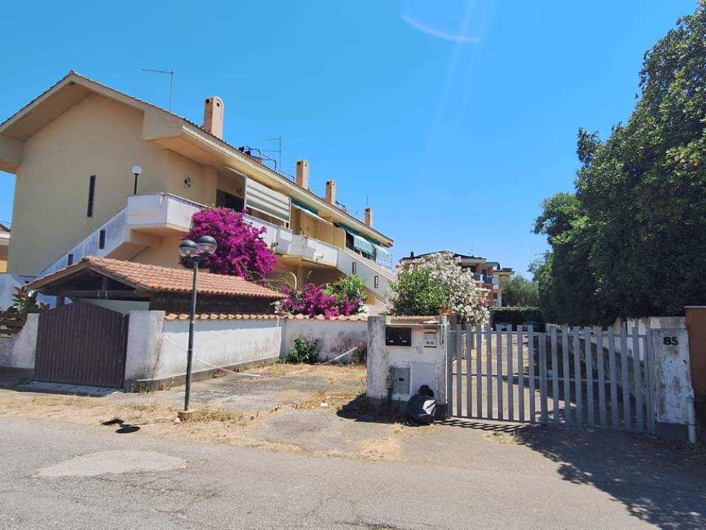 casa indipendente in vendita ad Ardea