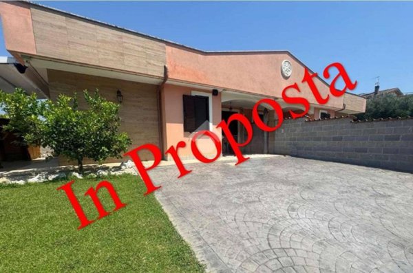 casa indipendente in vendita ad Ardea in zona Nuova Florida