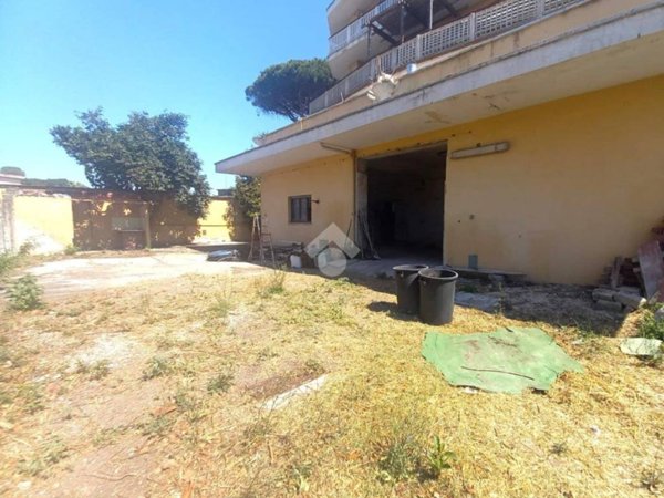 appartamento in vendita ad Ardea in zona Banditella