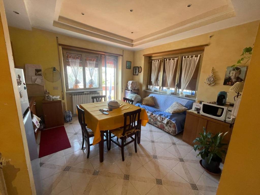 appartamento in vendita ad Ardea in zona Banditella