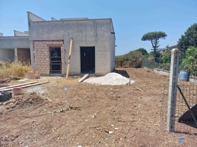 appartamento in vendita ad Ardea in zona Colle Romito