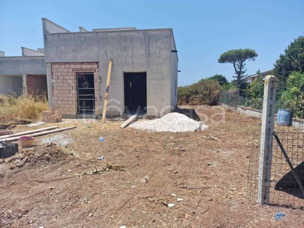 appartamento in vendita ad Ardea in zona Colle Romito