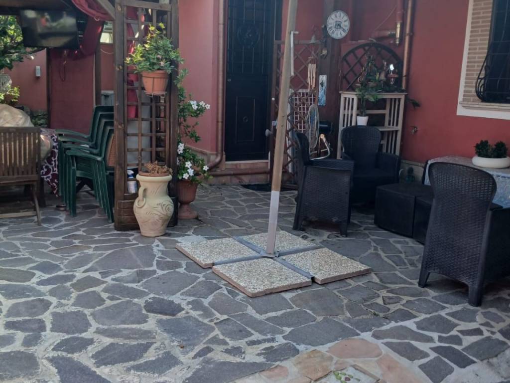casa indipendente in vendita ad Ardea in zona Nuova Florida
