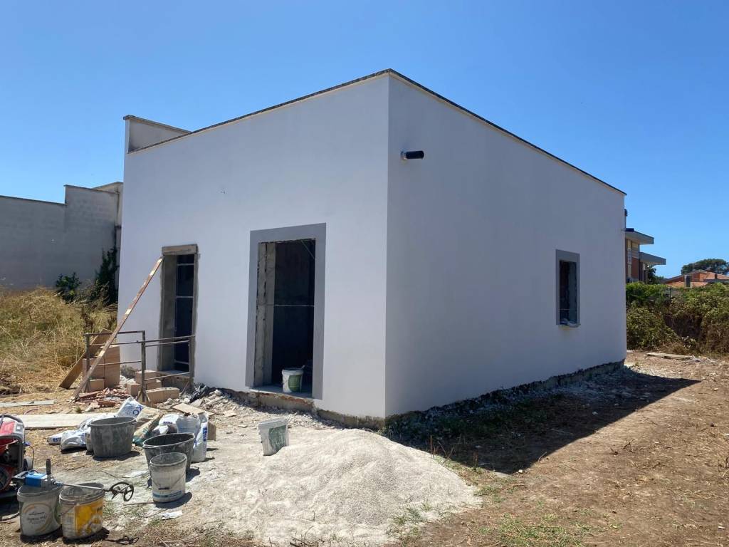 casa indipendente in vendita ad Ardea in zona Colle Romito