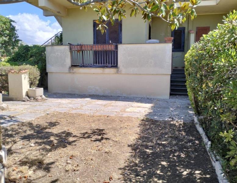 casa indipendente in vendita ad Ardea in zona Nuova Florida