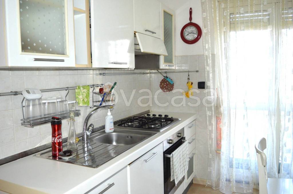 appartamento in vendita ad Ardea in zona Marina di Ardea