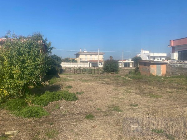 appartamento in vendita ad Ardea in zona Marina di Ardea