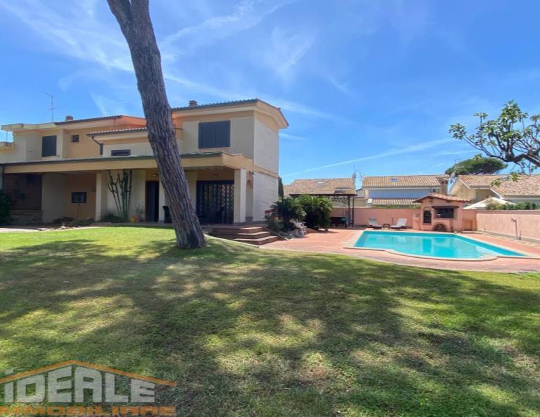 casa indipendente in vendita ad Ardea