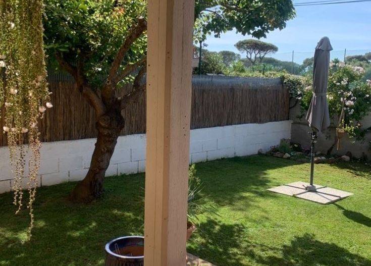casa indipendente in vendita ad Ardea in zona Colle Romito