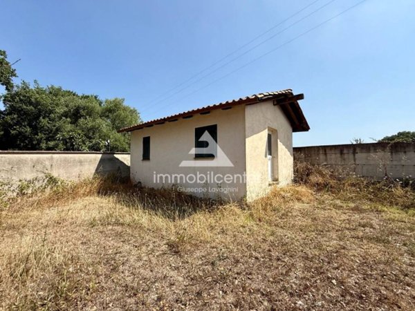 appartamento in vendita ad Ardea in zona Montagnano