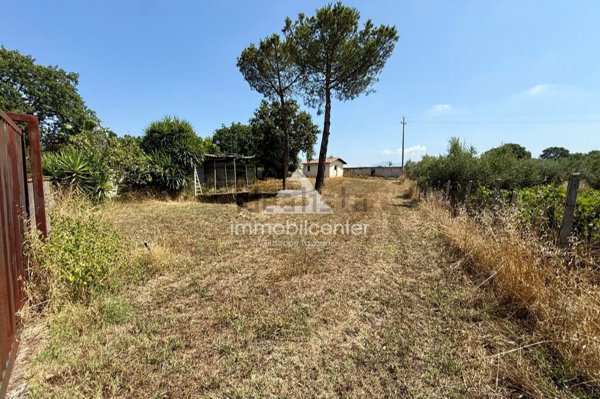 appartamento in vendita ad Ardea in zona Montagnano