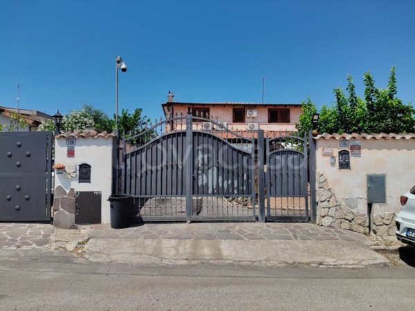 casa indipendente in vendita ad Ardea in zona Nuova Florida
