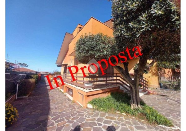 casa indipendente in vendita ad Ardea in zona Nuova Florida
