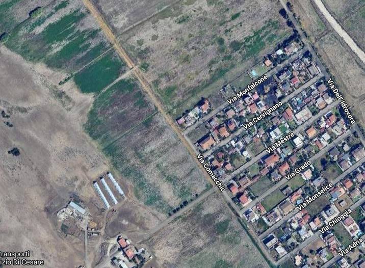 casa indipendente in vendita ad Ardea in zona Marina di Ardea
