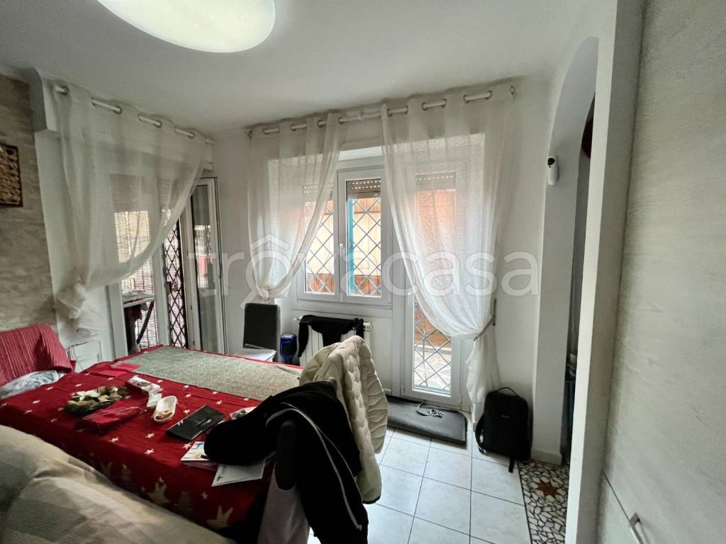 appartamento in vendita ad Ardea in zona Marina di Ardea