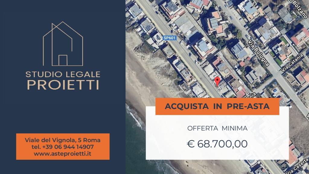 negozio in vendita ad Ardea in zona Marina di Ardea