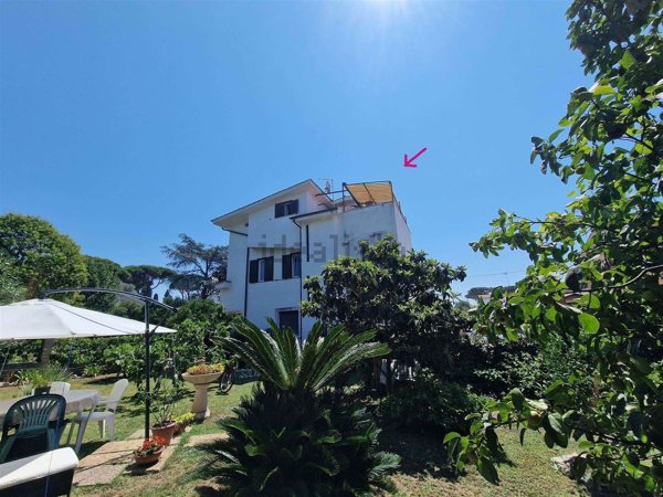 appartamento in vendita ad Ardea in zona Lido dei Pini