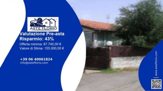 villa in vendita ad Ardea in zona Marina di Ardea