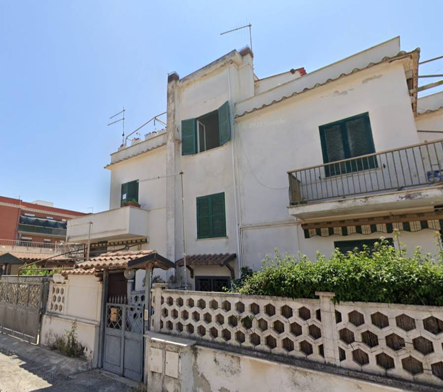 appartamento in vendita ad Ardea in zona Marina di Ardea
