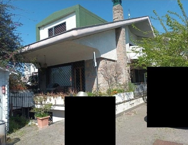 casa indipendente in vendita ad Ardea in zona Marina di Ardea