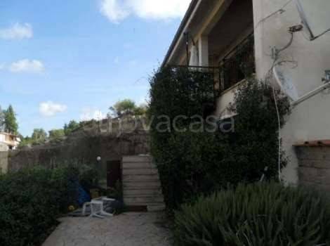 casa indipendente in vendita ad Ardea in zona Nuova Florida
