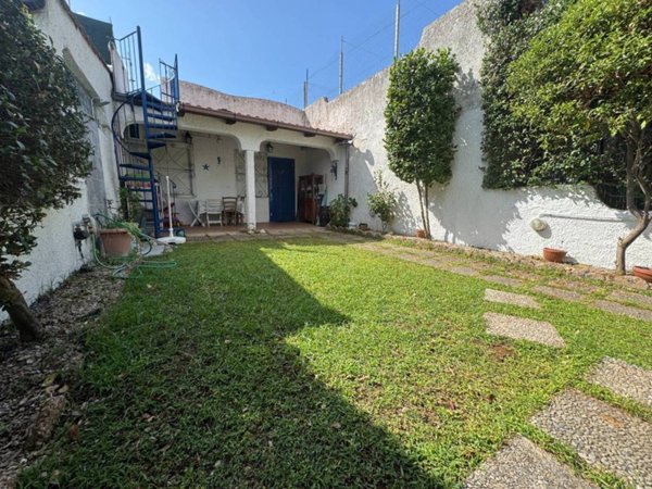 casa indipendente in vendita ad Ardea in zona Colle Romito