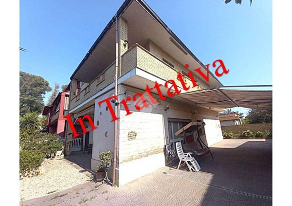 appartamento in vendita ad Ardea in zona Marina di Ardea