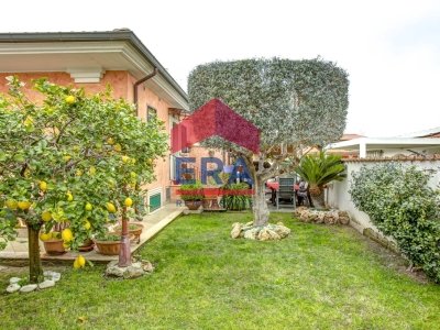 casa indipendente in vendita ad Ardea in zona Nuova Florida