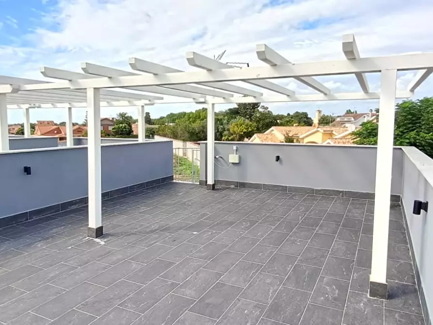 appartamento in vendita ad Ardea in zona Nuova Florida