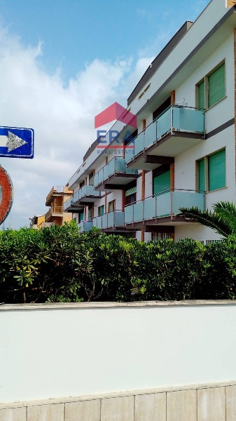 appartamento in vendita ad Ardea in zona Marina di Ardea
